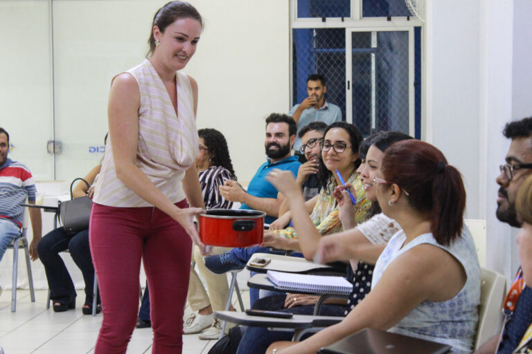 Professores da FACIG são multiplicadores das práticas em metodologias do STHEM