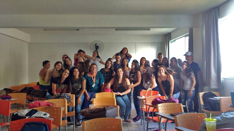 Alunos de Odontologia realizam Juri Simulado