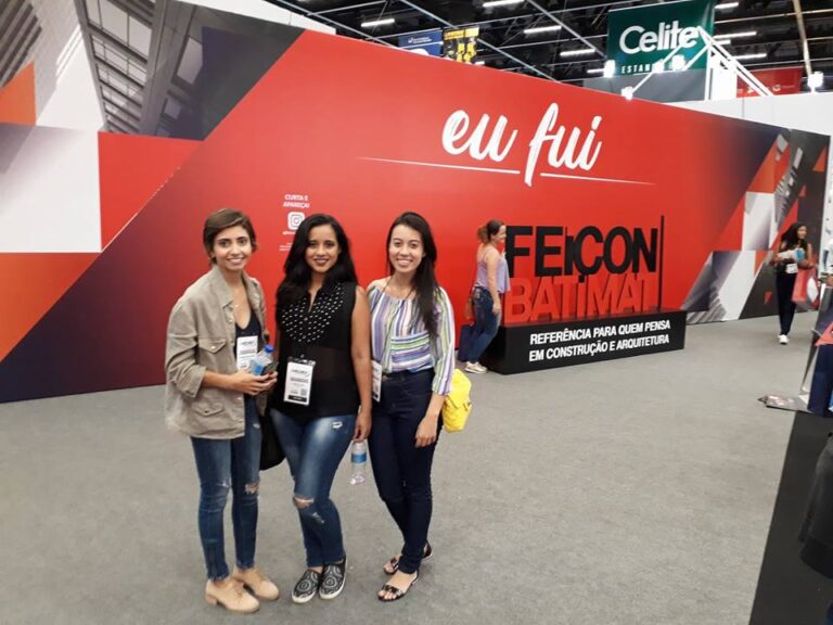 Alunos do Curso de Engenharia Civil e Arquitetura visitam Feicon