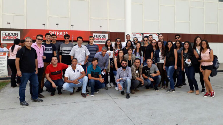 Visitas Técnicas: enriquecendo a aprendizagem através do turismo e da cultura