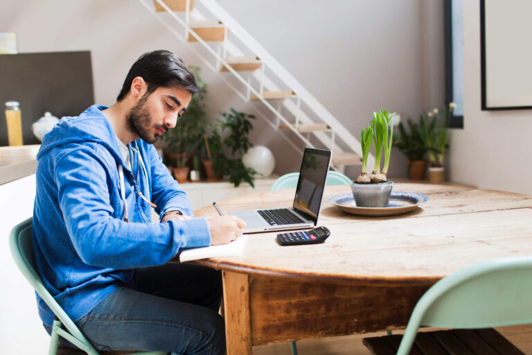 A grana está curta? Conheça 6 tipos de financiamento estudantil