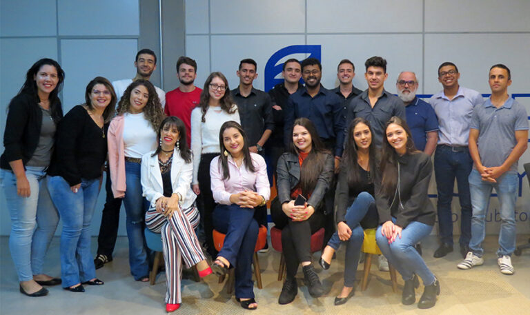 Projeto de Análise de Custos sobre os Empreendimentos Industriais de Manhuaçu e Região é Apresentado pelos Alunos do quinto período de Ciências Contábeis do Unifacig