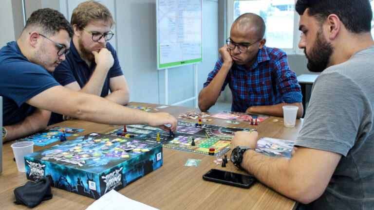 Oficina On_Board: Processo Decisório e Gestão de Recursos