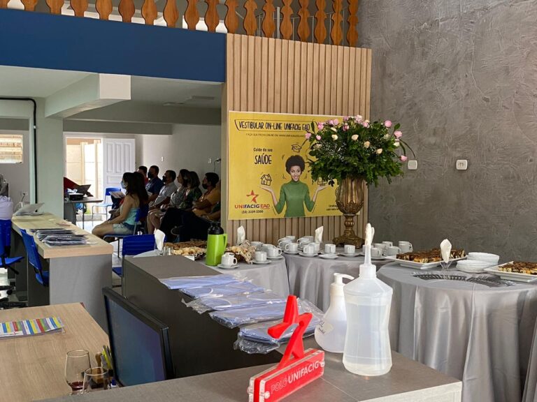UNIFACIG EAD REALIZA O “1° CAFÉ DE NEGÓCIOS” COM EMPRESÁRIOS DA REGIÃO.