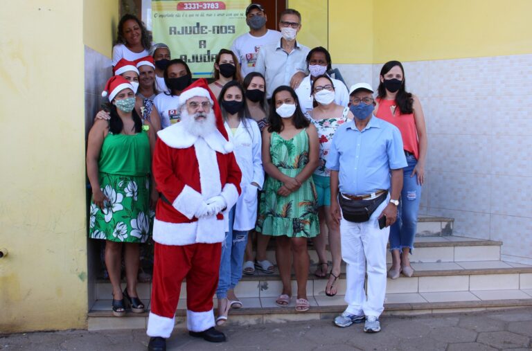 Colaboradores do Núcleo de Ensino a Distância do UNIFACIG realizam visita ao DAREI