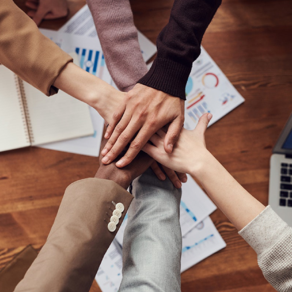 Descomplicando e Aprendizagem em Equipes