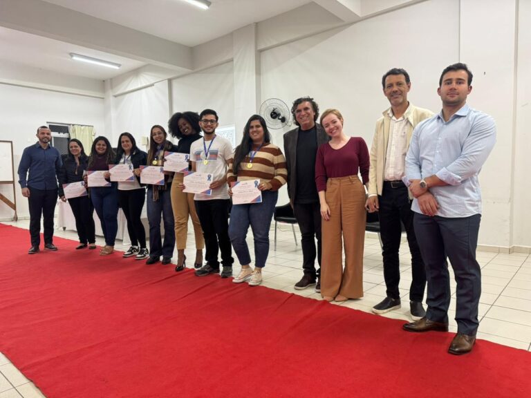 Curso de Ciências Contábeis do UNIFACIG registra 70% de aprovação no Exame de Suficiência do CRC.