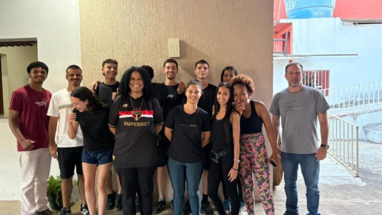 UNIFACIG leva alunos de Educação Física para atuação prática na X-Treme Corrida de Obstáculos