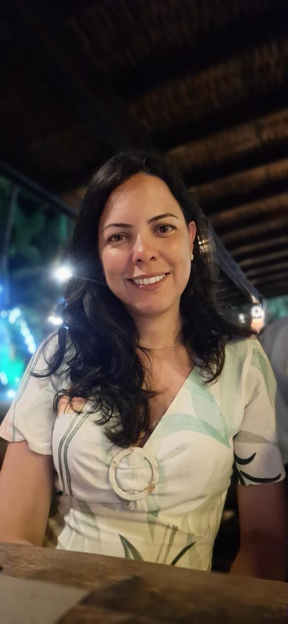 Lílian Beatriz F. Longo