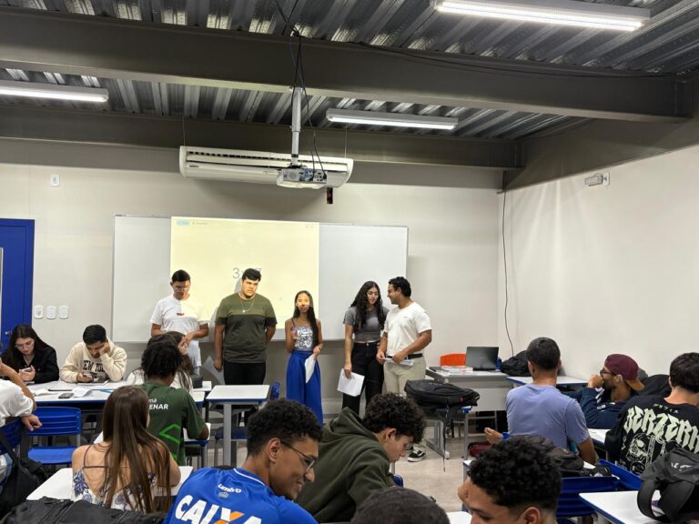 Desafio de apresentações desenvolve habilidades no 1º período de Desenvolvimento Humano no curso de Educação Física do UNIFACIG